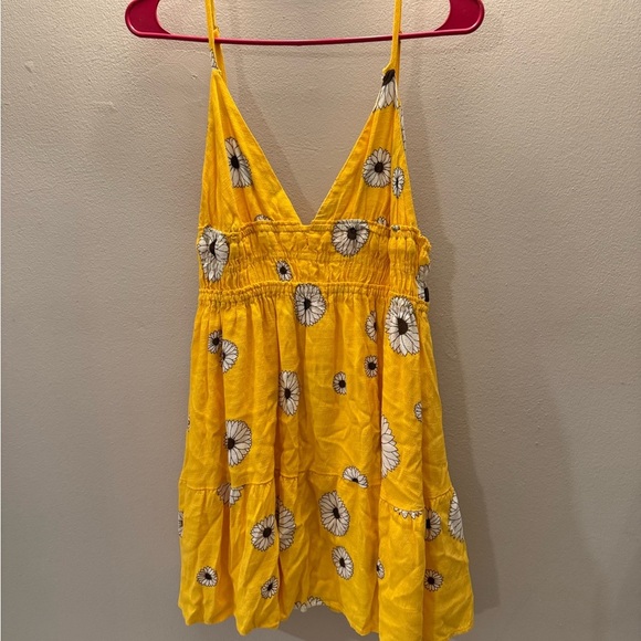 UO yellow sunflower sundress size med - Picture 1 of 6